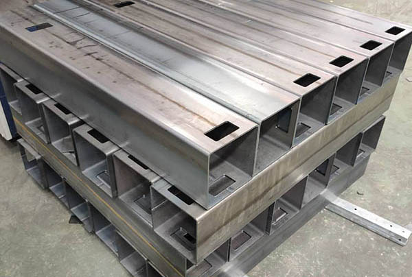 赫章大口径无缝方管